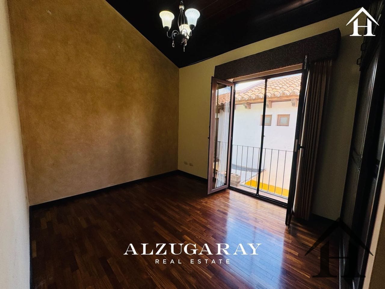 Casa colonial condominio Paseo del Obispo — Casa en Venta en Antigua, Sacatepéquez — foto 12 de 13