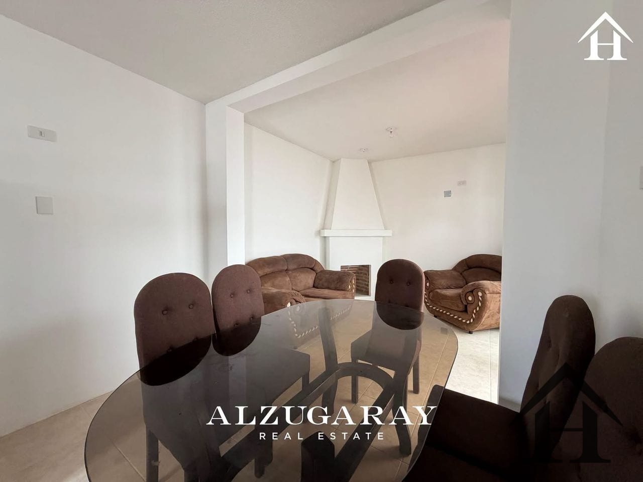 Casa semi amueblada Condominio Paseo San Lorenzo — Casa en Alquiler en Antigua, Sacatepéquez — foto 7 de 13
