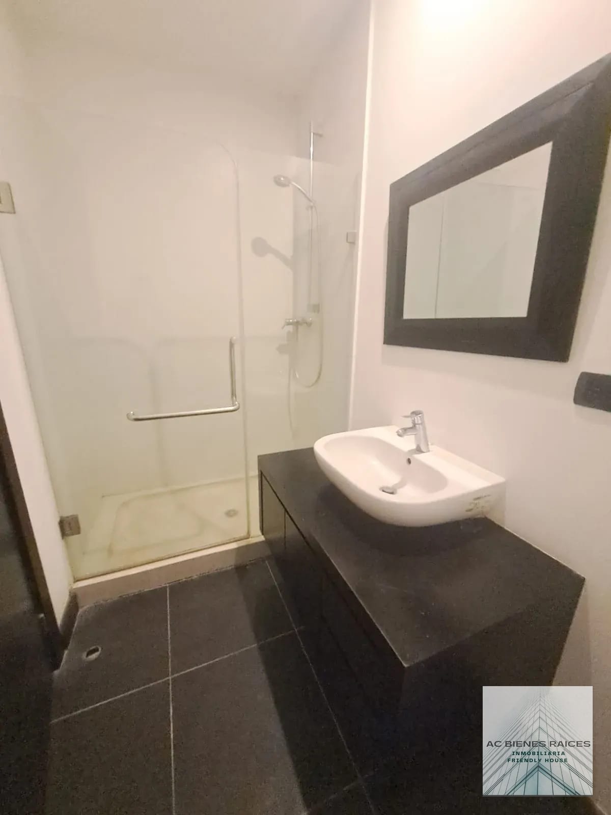 renta 2 habitaciones zona 15 — Apartamento en Alquiler en Zona 15, Guatemala, Ciudad — foto 11 de 11
