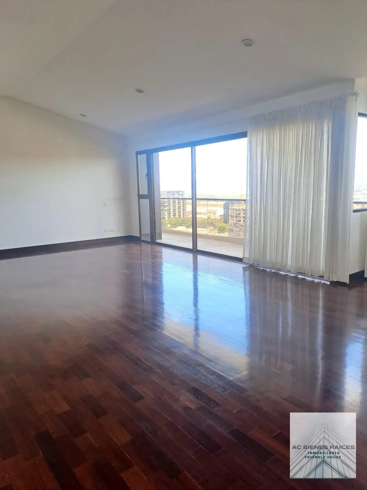 San Patricio II PH en venta — Apartamento en Venta en San Patricio 2, Zona 14, Guatemala, Ciudad — foto 3 de 15