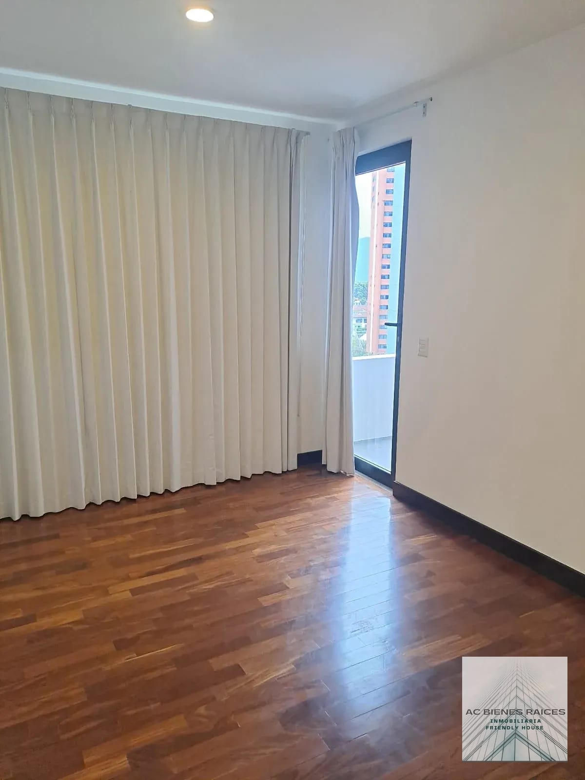 LANTANA ZONA 14 Venta apartamento — Apartamento en Venta en Zona 14, Guatemala, Ciudad — foto 9 de 17
