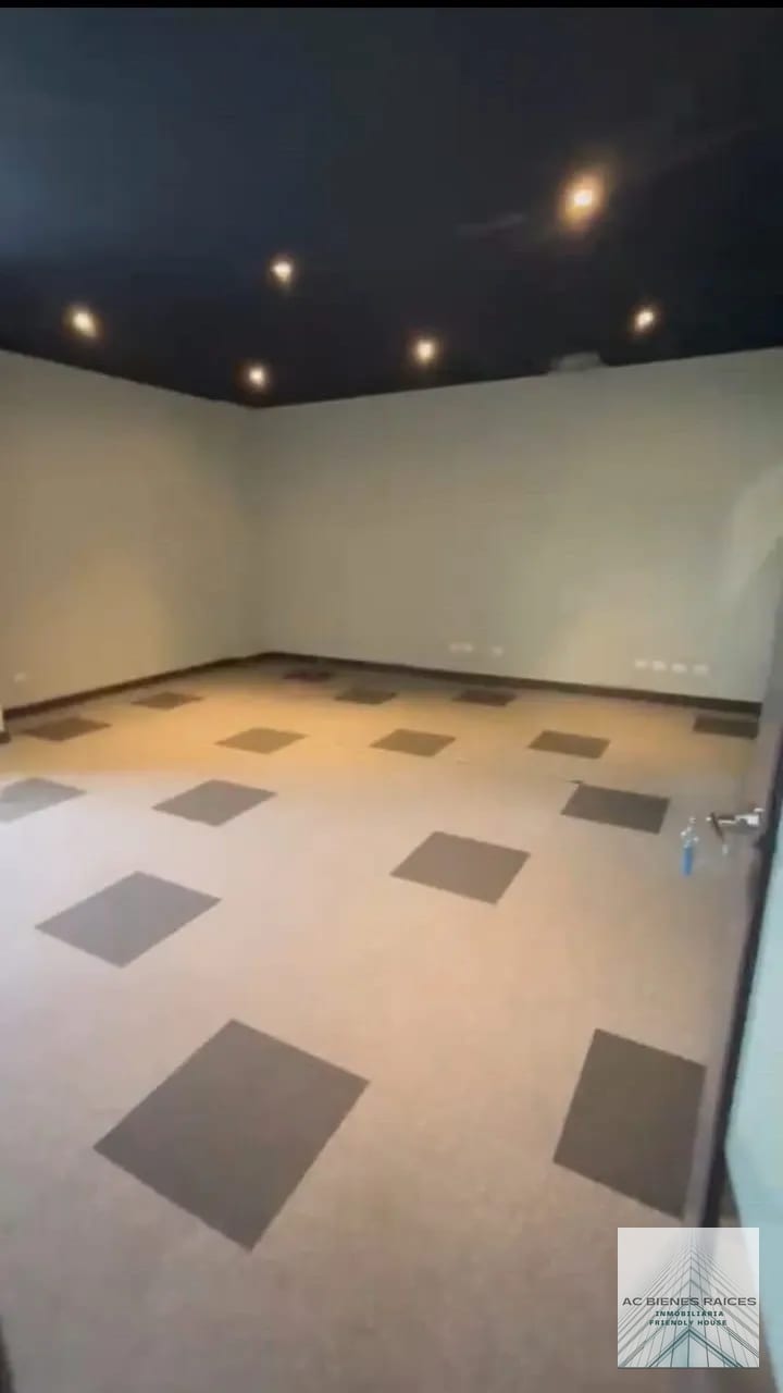 Oficina en Torre Pradera — Oficina en Alquiler en Zona 10, Guatemala, Ciudad — foto 6 de 12
