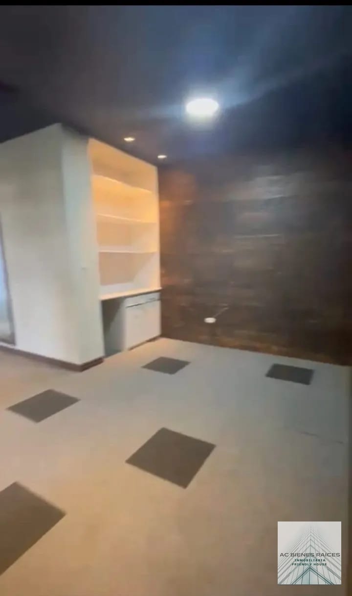 Oficina en Torre Pradera — Oficina en Alquiler en Zona 10, Guatemala, Ciudad — foto 11 de 12