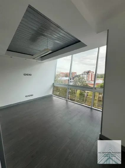 Domani oficina en renta — Oficina en Alquiler en Zona 15, Guatemala, Ciudad — foto 1 de 6