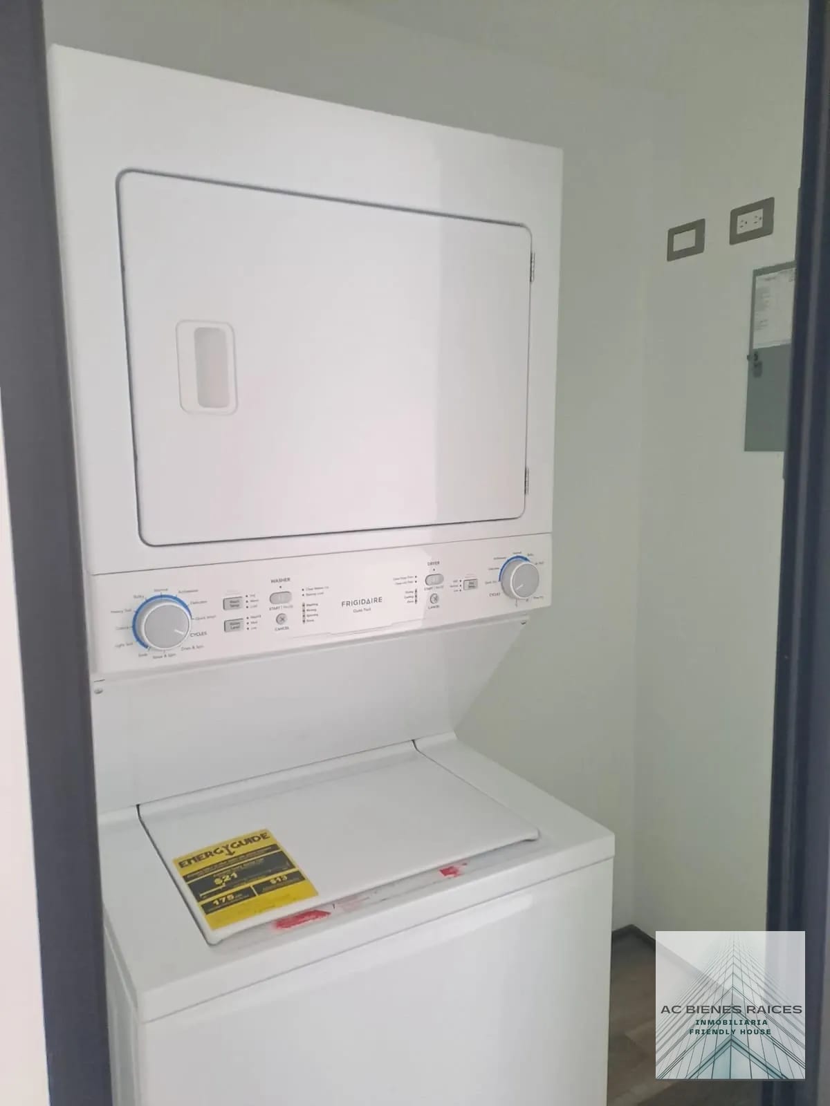 Apartamento de 3 hab en zona 10 — Apartamento en Alquiler en Zona 10, Guatemala, Ciudad — foto 13 de 17
