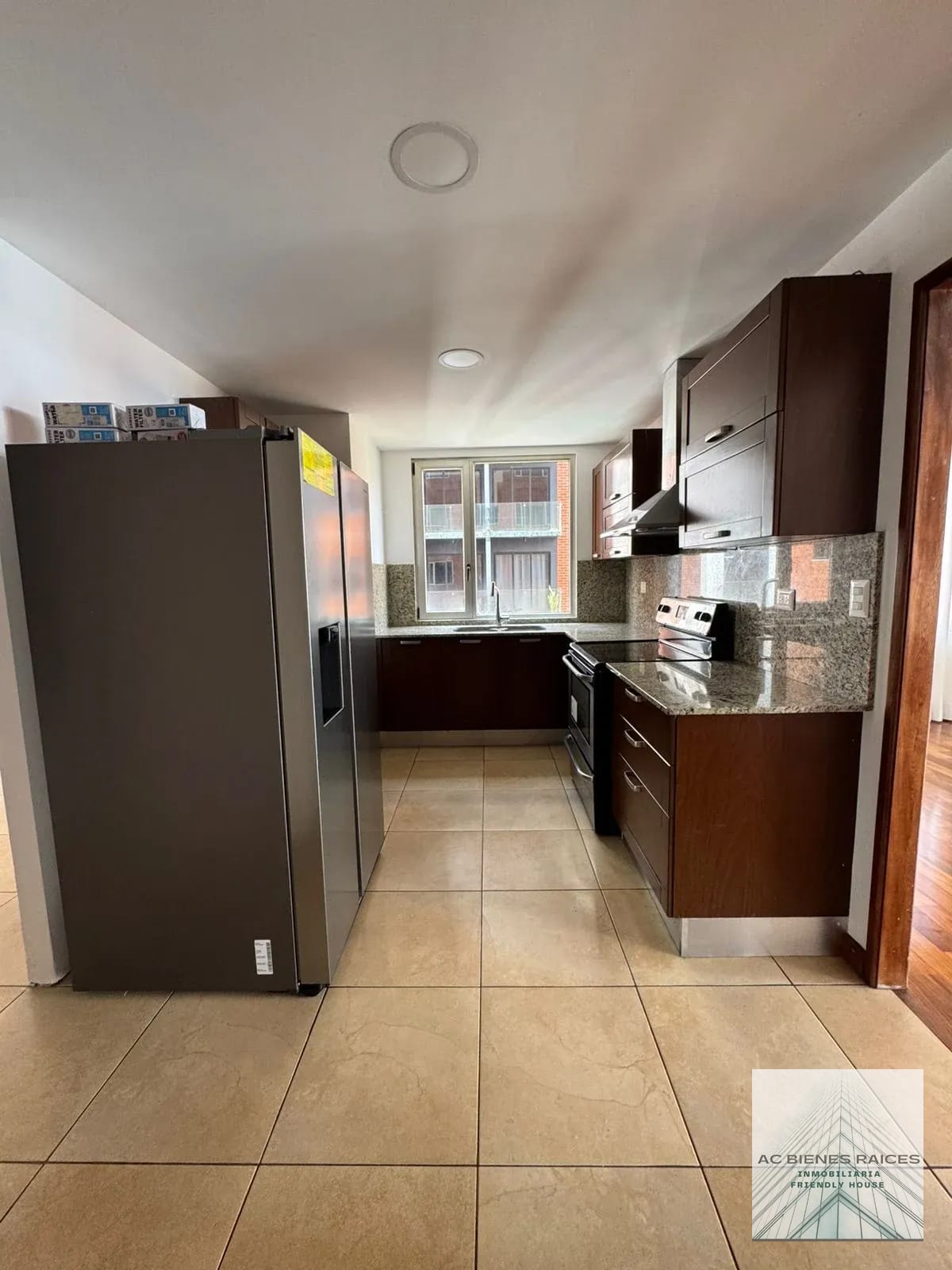 Hermoso apto en Aria zona 10 — Apartamento en Alquiler en Aria, Zona 10, Guatemala, Ciudad — foto 4 de 15