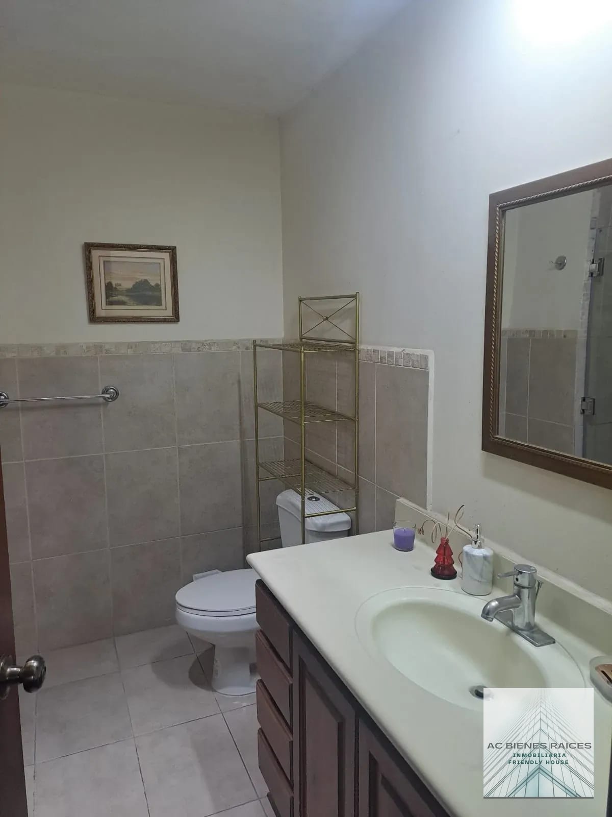 Amueblado en Almeira zona 14 de 1 habitación — Apartamento en Alquiler en Almeira, Zona 14, Guatemala, Ciudad — foto 9 de 14