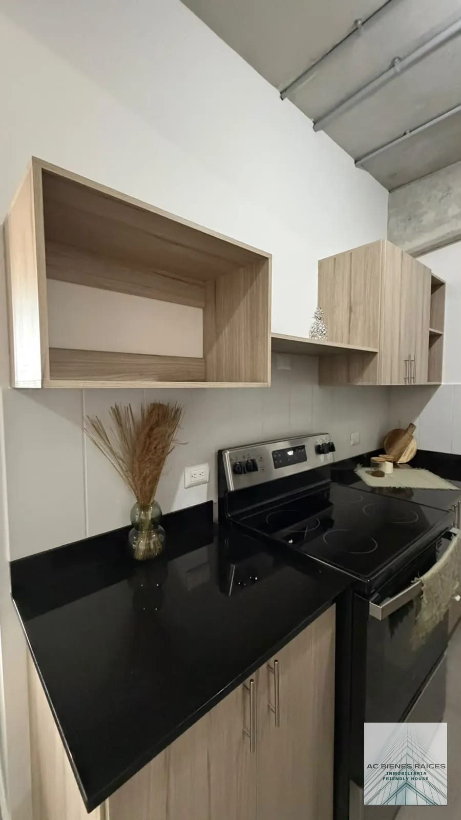 Fiamene zona 10 amueblado 2 habitaciones — Apartamento en Alquiler en Fiamene, Zona 10, Guatemala, Ciudad — foto 3 de 15