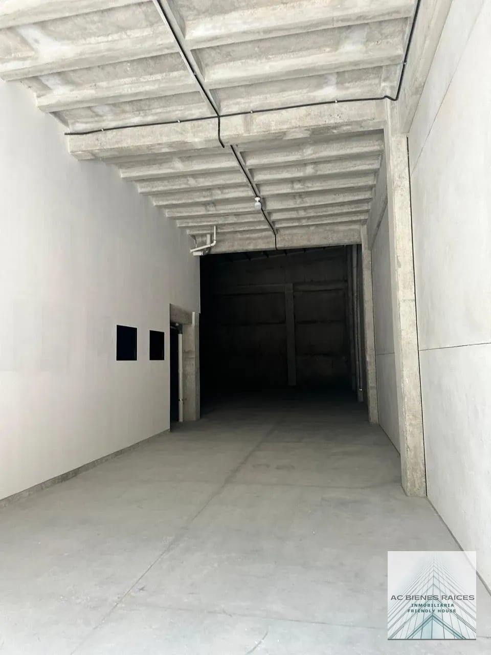 Bodega en renta zona 17 — Bodega / Ofibodega en Alquiler en Zona 17, Guatemala, Ciudad — foto 2 de 7