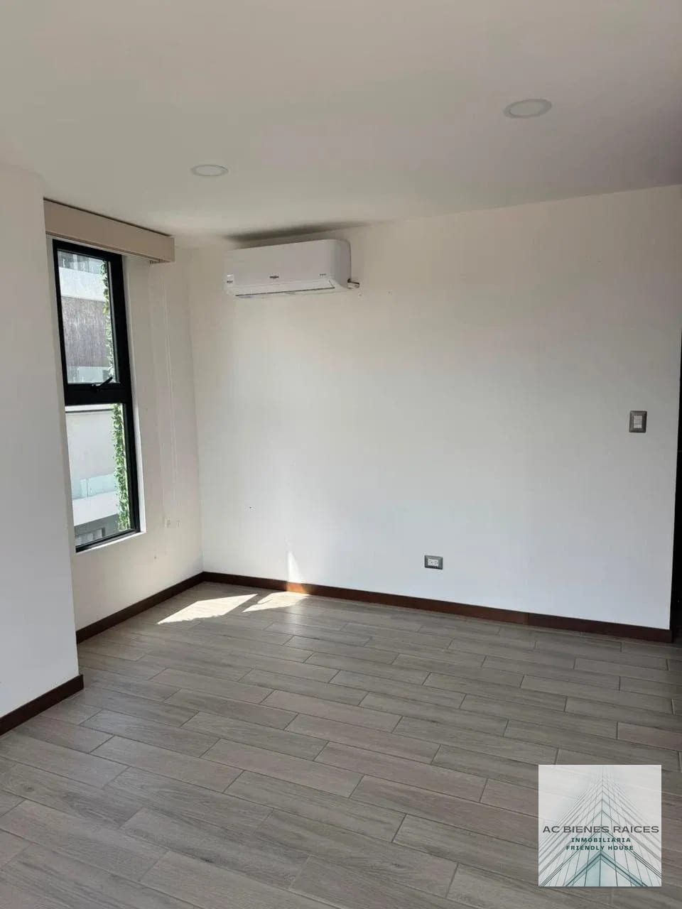 Renta en edificio Dual VH1 — Apartamento en Alquiler en Dual, Zona 15, Guatemala, Ciudad — foto 3 de 14