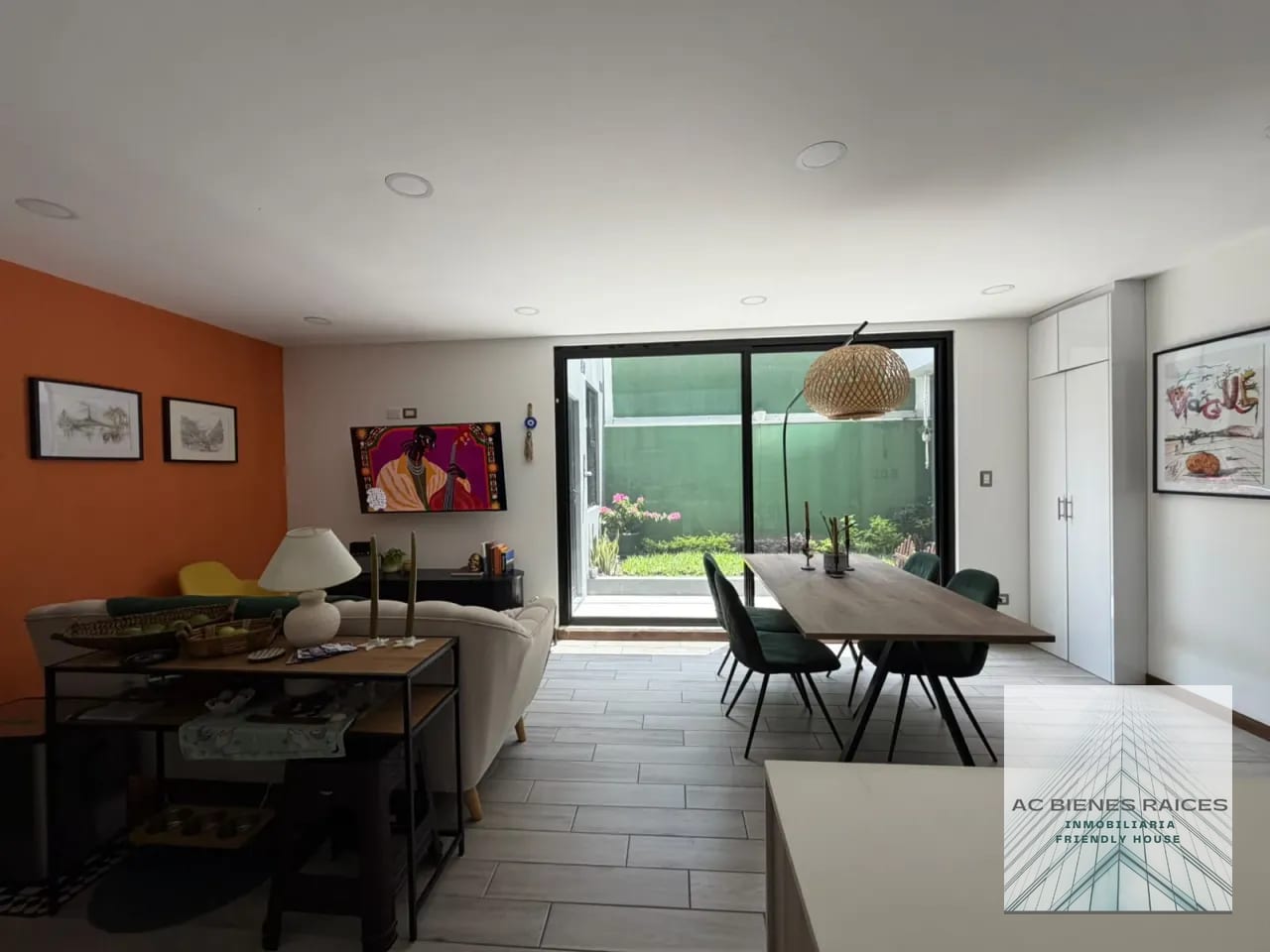 Apartamento con jordín en zona 15 — Apartamento en Alquiler en Dual, Zona 15, Guatemala, Ciudad — foto 1 de 16