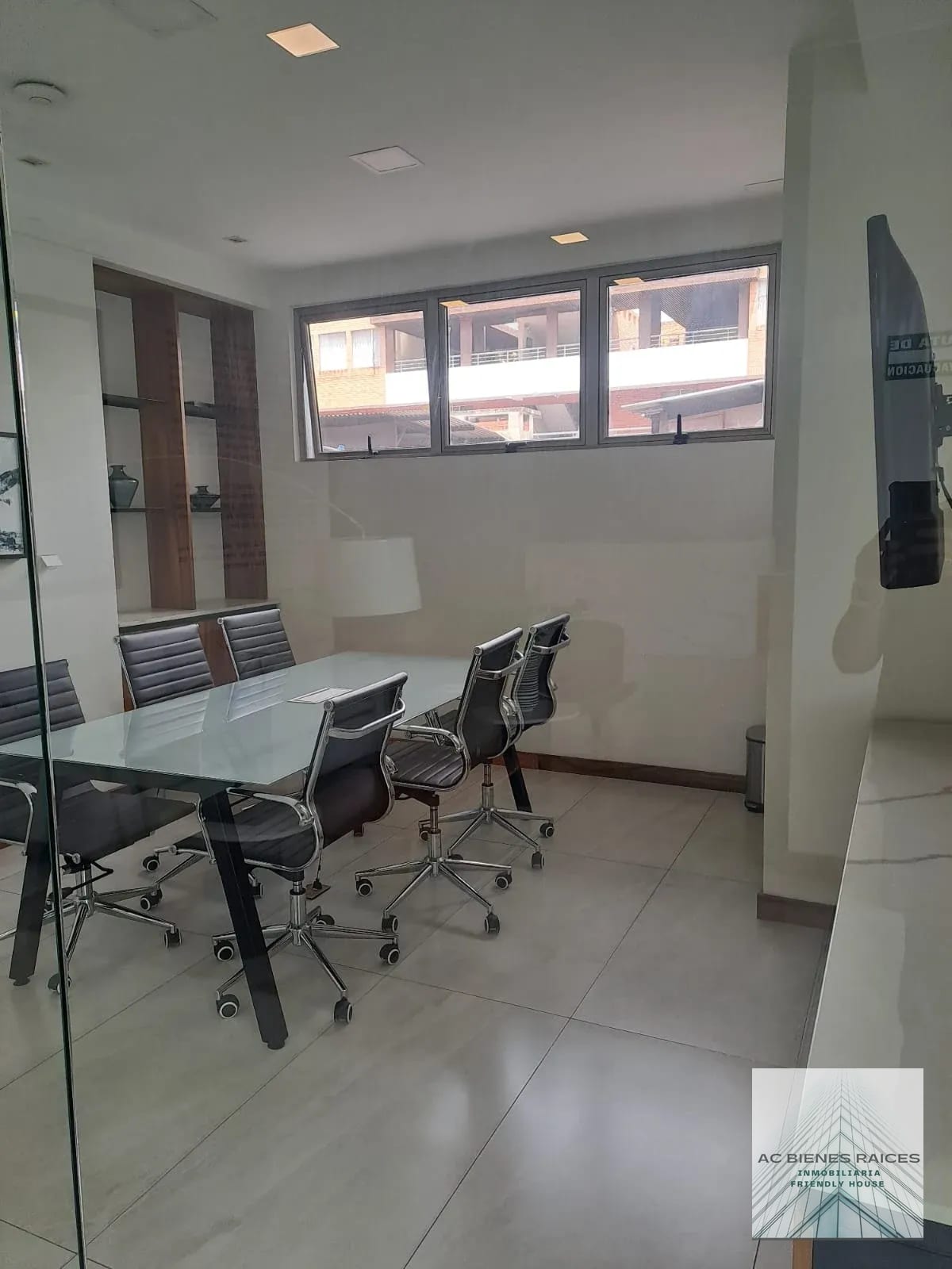 Renta apto VH2 con amplio balcón — Apartamento en Alquiler en Zona 15, Guatemala, Ciudad — foto 13 de 16