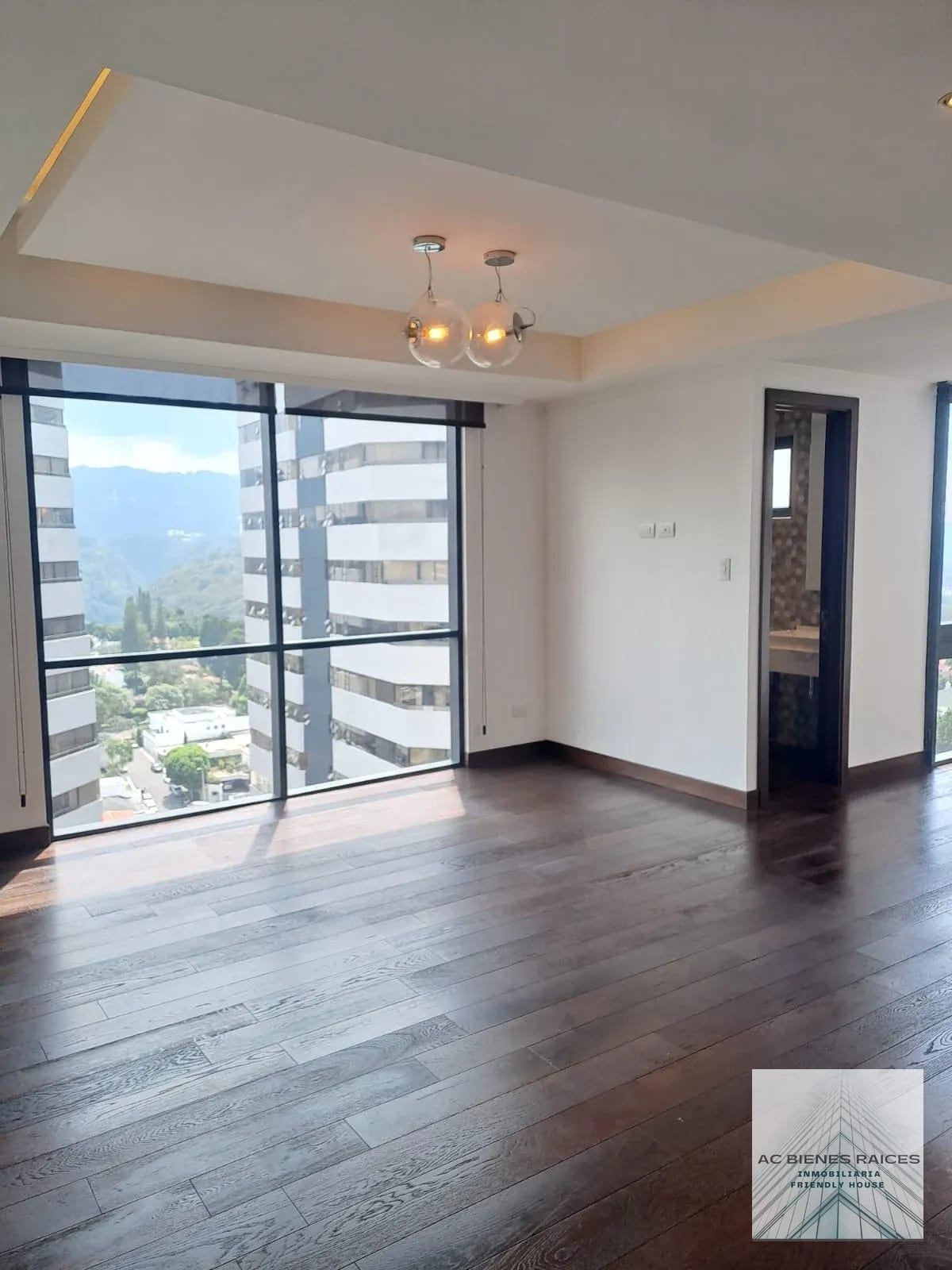 IKONIA ideal Diplomáticos, extranjeros, ejecutivos — Apartamento en Alquiler en Ikonia, Zona 14, Guatemala, Ciudad — foto 2 de 17
