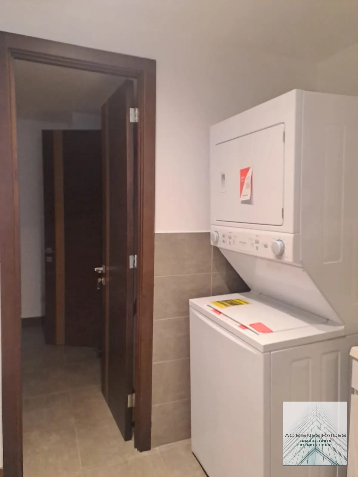 IKONIA ideal Diplomáticos, extranjeros, ejecutivos — Apartamento en Alquiler en Ikonia, Zona 14, Guatemala, Ciudad — foto 6 de 17