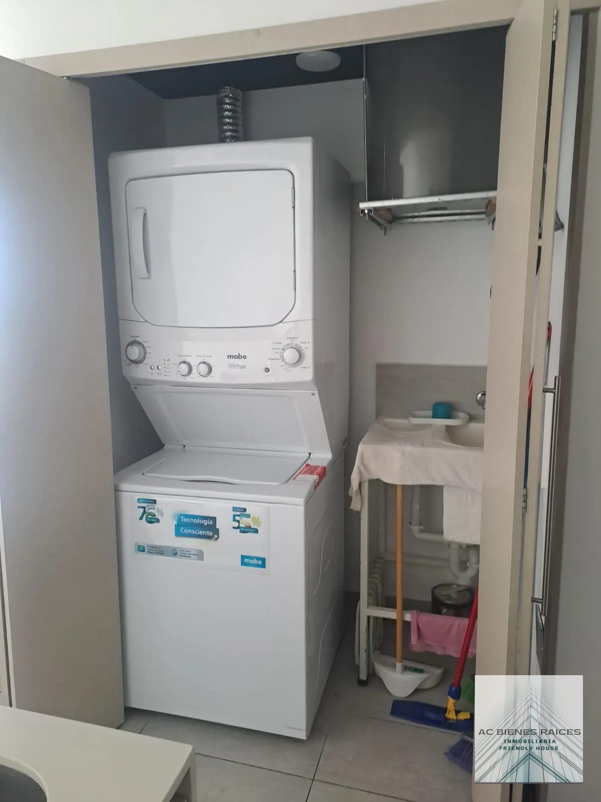 Venta o renta apto amueblado zona 15 dentro de garita — Apartamento en Venta en Zona 15, Guatemala, Ciudad — foto 7 de 14