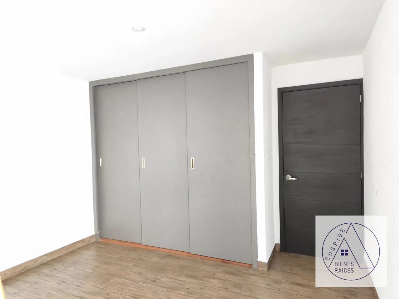 Se vende Derecho de casa semi-nueva Carr. Salvador km 20 x Olmeca — Casa en Venta en Villa Serena, Carretera a El Salvador, Guatemala, Ciudad — foto 6 de 11
