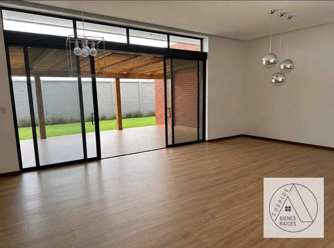 Casa de 1 Nivel en Venta km 15.5 Residencias Concepción Carr.Salvador — Casa en Venta en Condominio Dalias-Residencias Concepción., Carretera a El Salvador, Guatemala, Ciudad — foto 7 de 10