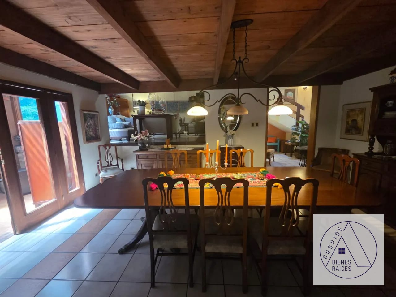 Santa Catarina Pinula Residenciales Las Cruz se vende Casa de lujo — Casa en Venta en Las Tinajas, Santa Catarina Pinula, Guatemala, Ciudad — foto 2 de 10