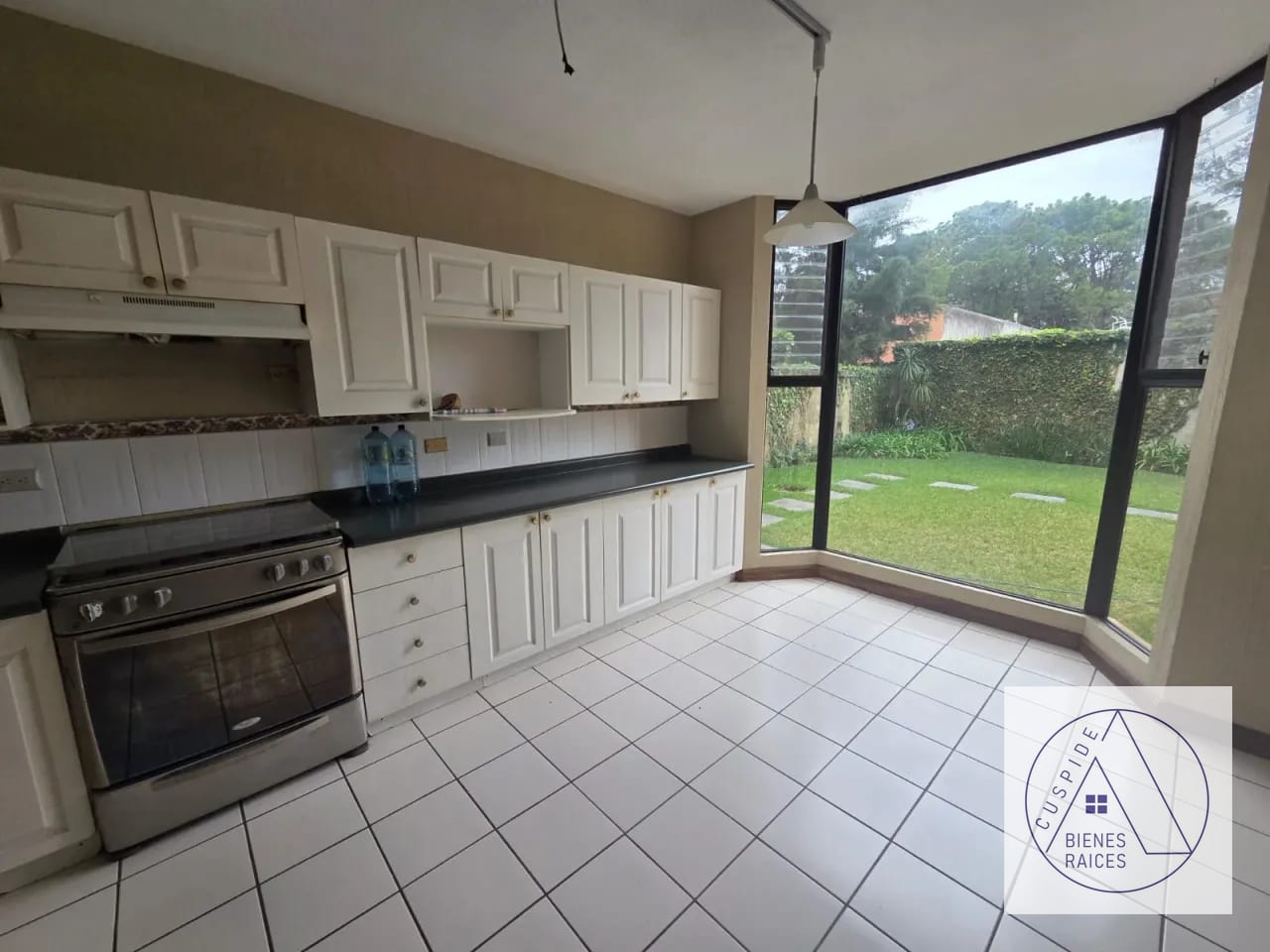 Carr Salvador Km 18 a San José Pinula "Los Manantiales" — Casa en Venta en Los Manantiales, Carretera a El Salvador, Guatemala, Ciudad — foto 7 de 10
