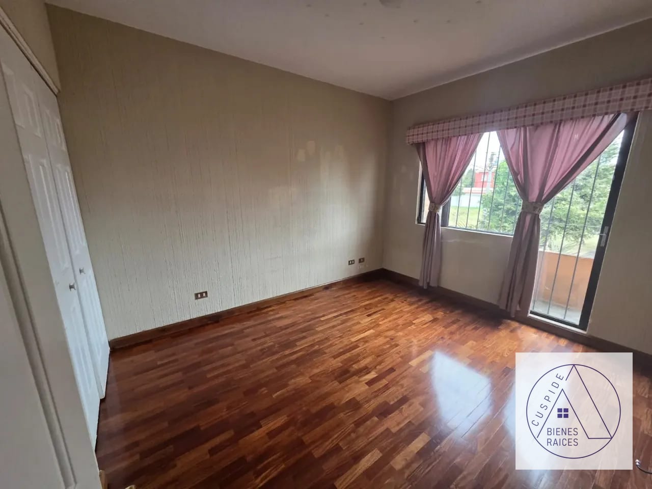 Carr Salvador Km 18 a San José Pinula "Los Manantiales" — Casa en Venta en Los Manantiales, Carretera a El Salvador, Guatemala, Ciudad — foto 9 de 10
