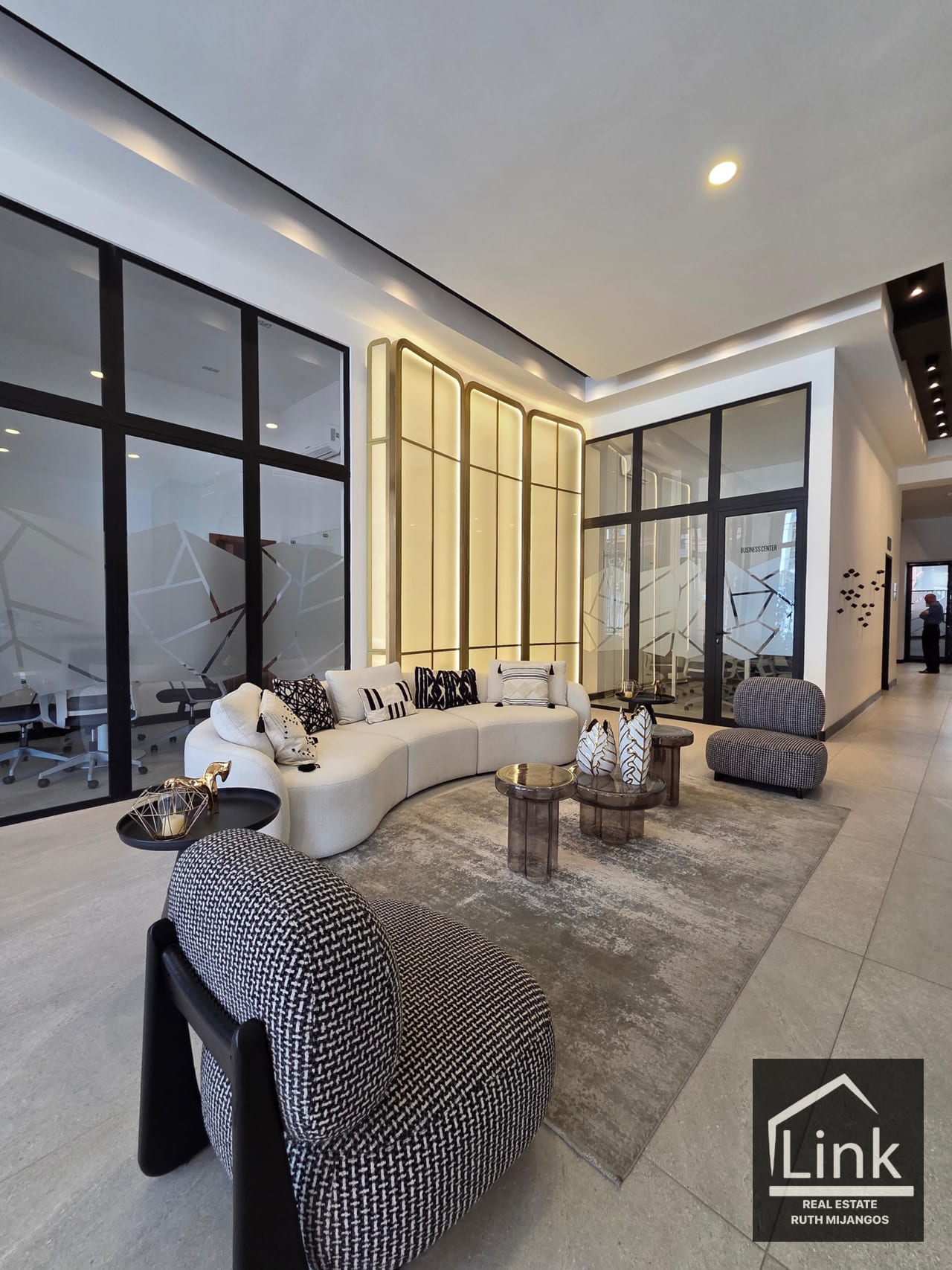 Renta de Apartamento zona 10 NEO 2 — Apartamento en Alquiler en Neo Apartamentos, Zona 10, Guatemala, Ciudad — foto 10 de 15