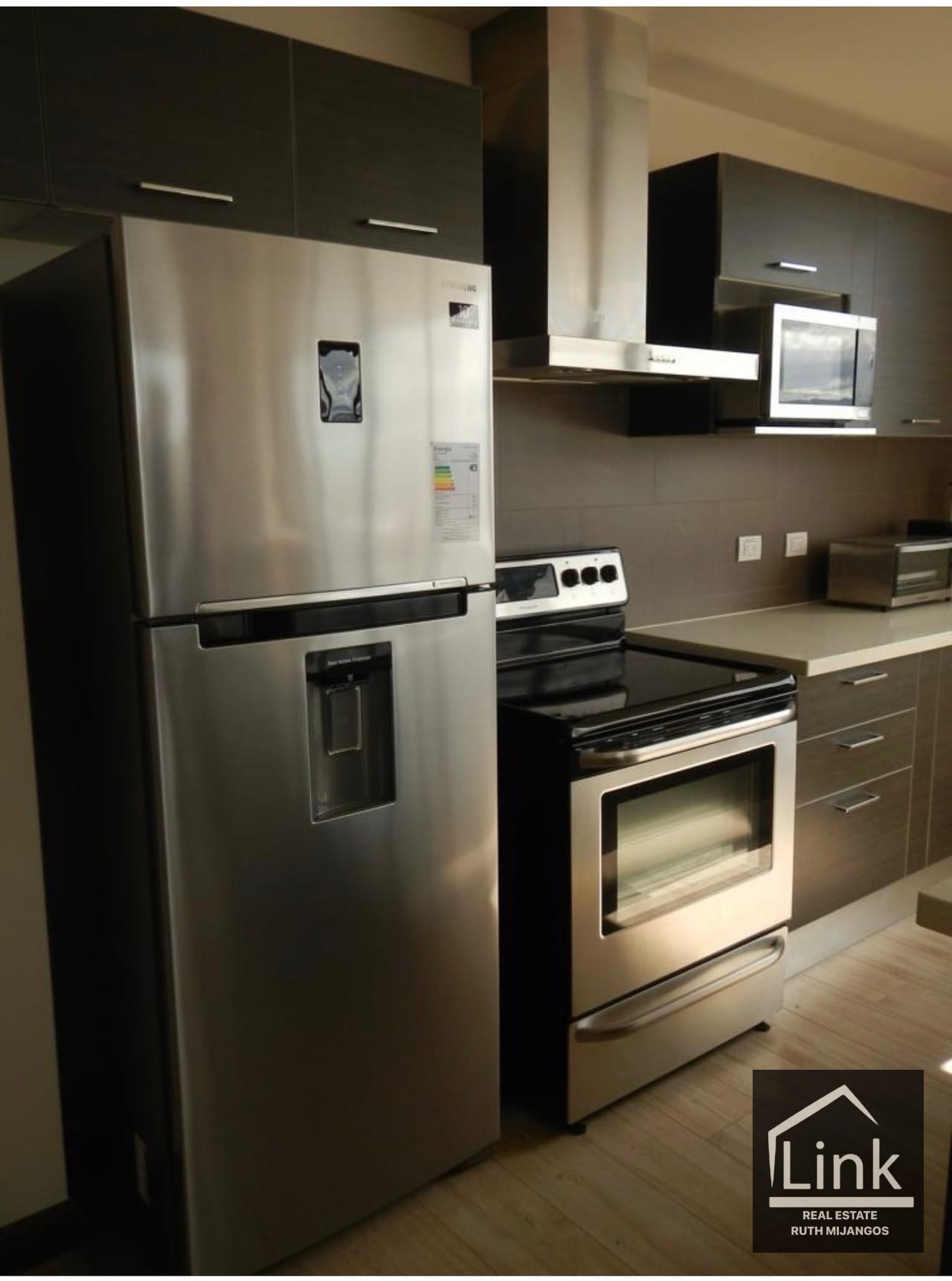 Precioso Apartamento en ALQUILER Amueblado — Apartamento en Alquiler en Veinti4, Zona 10, Guatemala, Ciudad — foto 4 de 6
