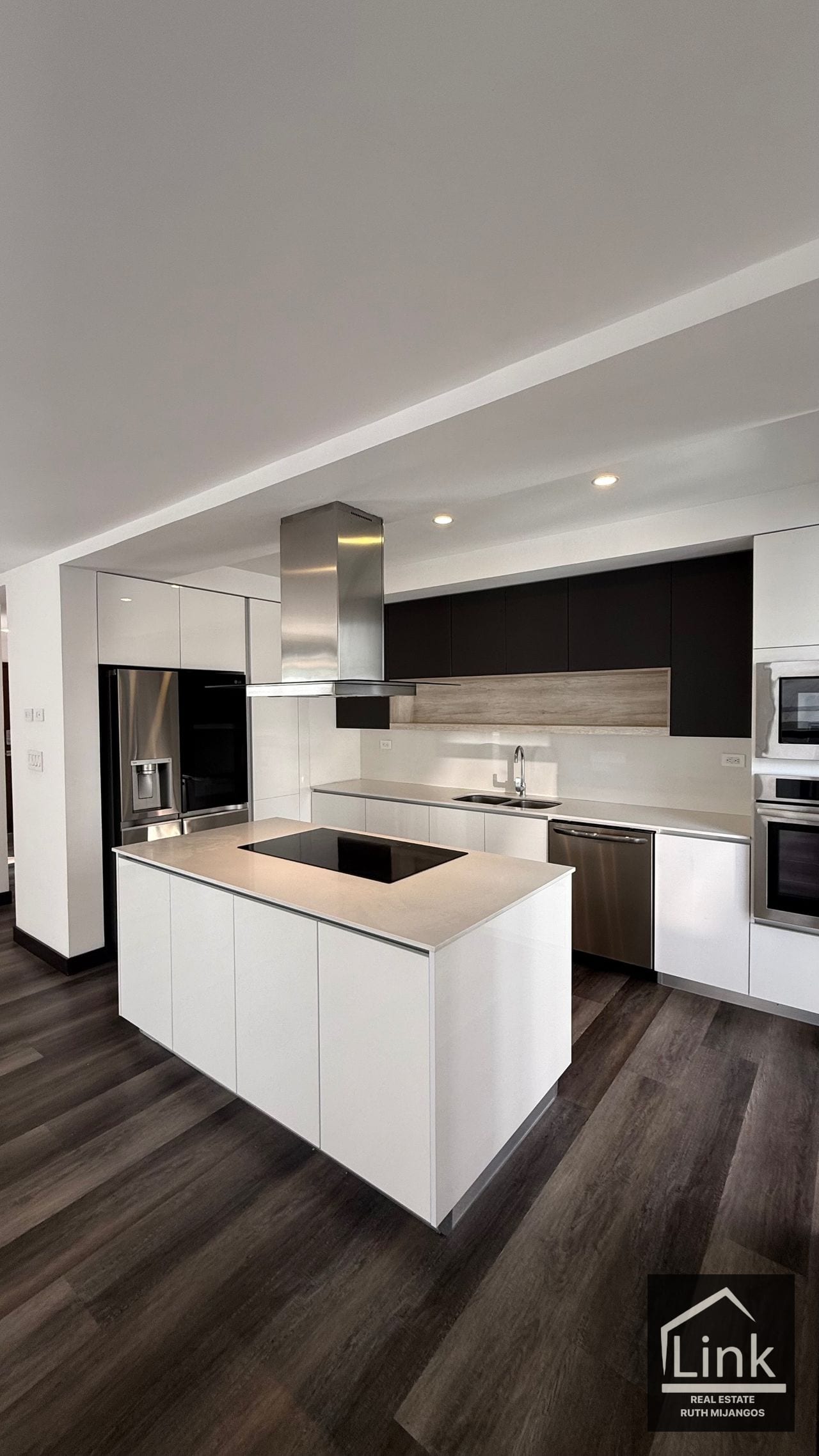 Precioso y Amplio Apartamento en Renta CAÑADAS DE ELGIN Z.13 — Apartamento en Alquiler en Cañadas de Elgin, Zona 13, Guatemala, Ciudad — foto 1 de 15
