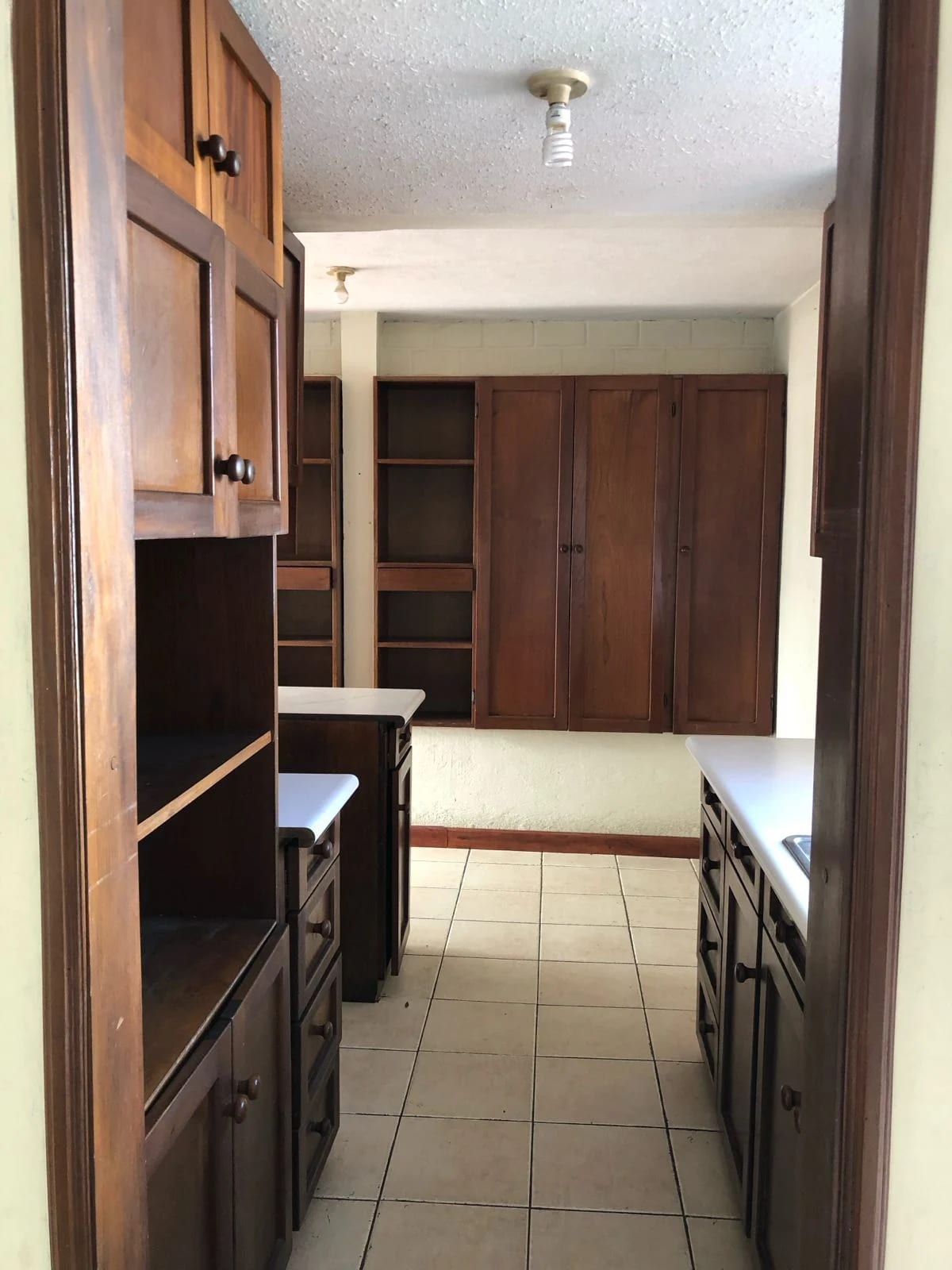Casa en Venta Condominio el Escalon, San Cristobal — Casa en Venta en Zona 7 Mixco, Guatemala, Ciudad — foto 3 de 7