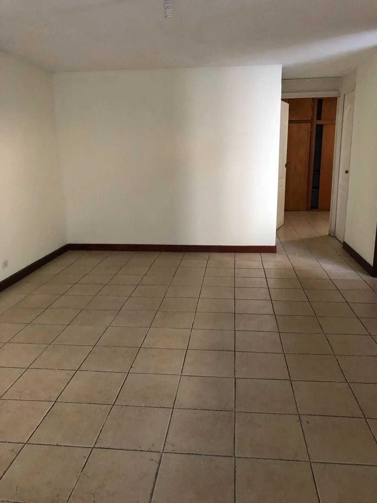 Casa en Venta Condominio el Escalon, San Cristobal — Casa en Venta en Zona 7 Mixco, Guatemala, Ciudad — foto 5 de 7
