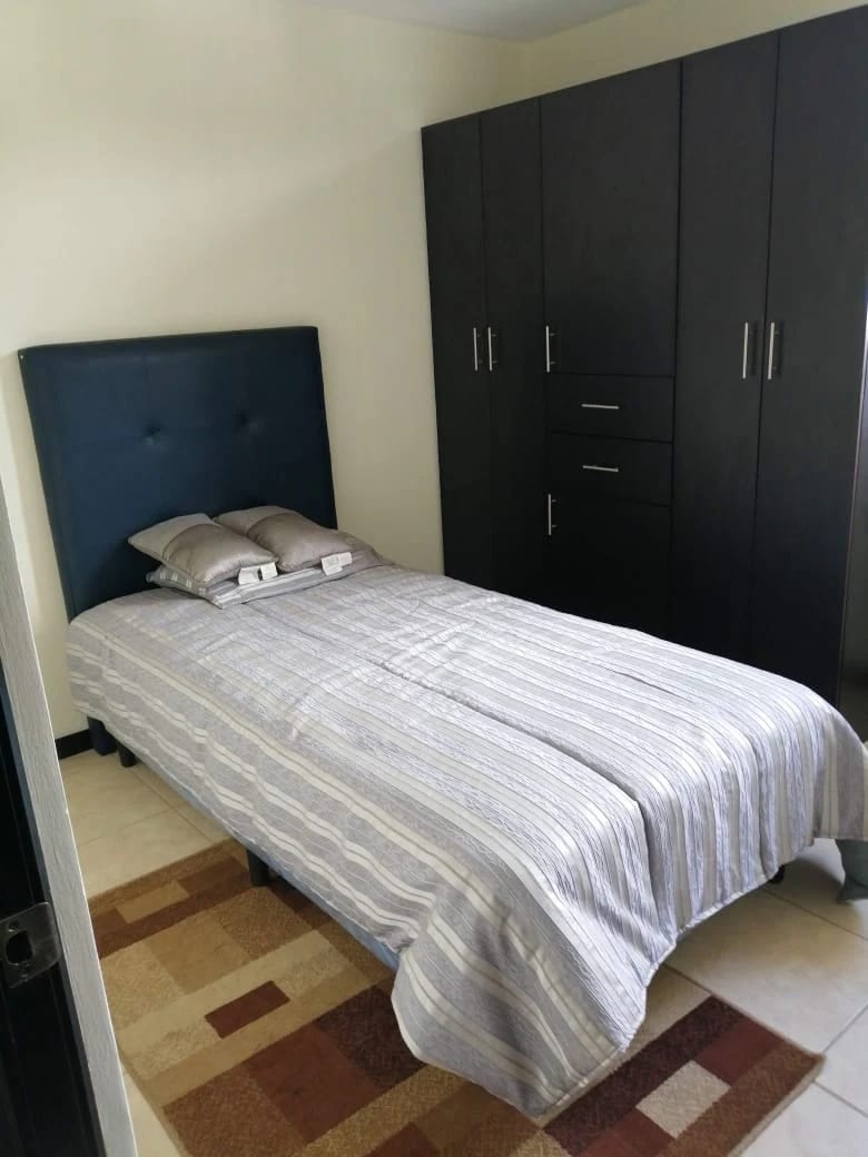 Pasaje Español KM 16 Carr a el Salvador Primer Nivel 2 Habs 2 Baños — Apartamento en Alquiler en Pasaje Español, Carretera a El Salvador, Guatemala, Ciudad — foto 2 de 13