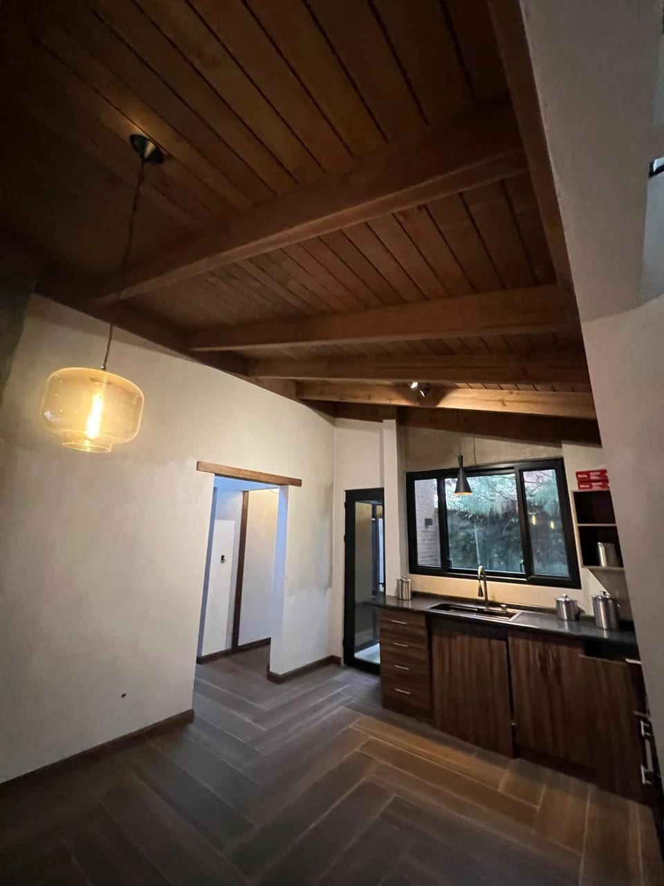 Hermosa Casa Pequeña Independiente KM 16 Carr a el Salv. San Antonio — Casa en Venta en San Antonio, Carretera a El Salvador, Guatemala, Ciudad — foto 2 de 16