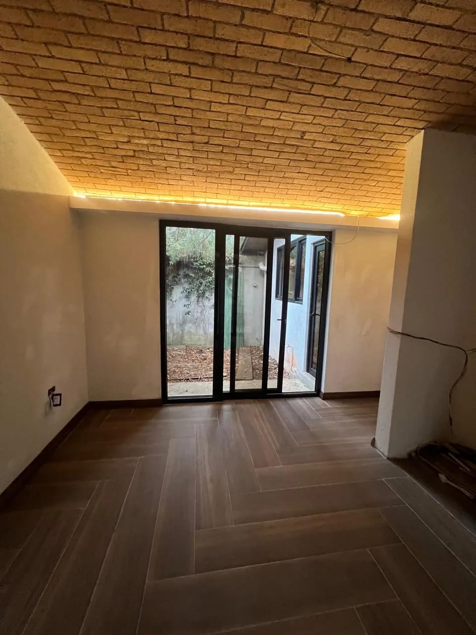 Hermosa Casa Pequeña Independiente KM 16 Carr a el Salv. San Antonio — Casa en Venta en San Antonio, Carretera a El Salvador, Guatemala, Ciudad — foto 5 de 16