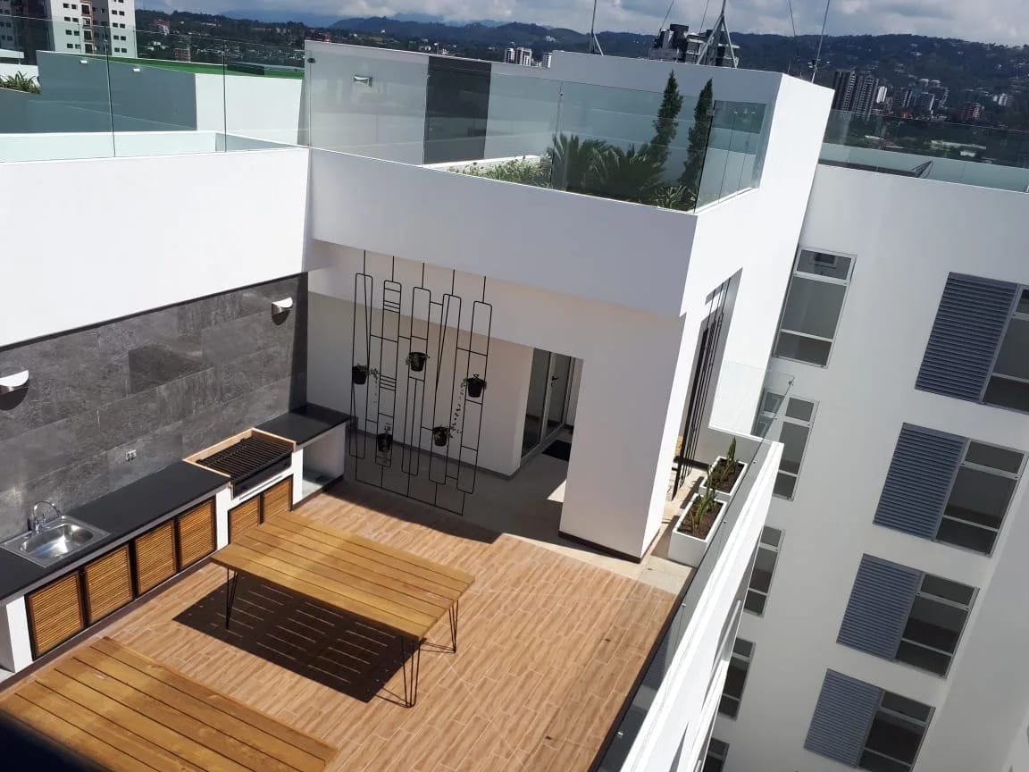 City Haus Zona 10 2 Habs 2 Baños 2 Parqueos — Apartamento en Alquiler en City Haus, Zona 10, Guatemala, Ciudad — foto 11 de 16