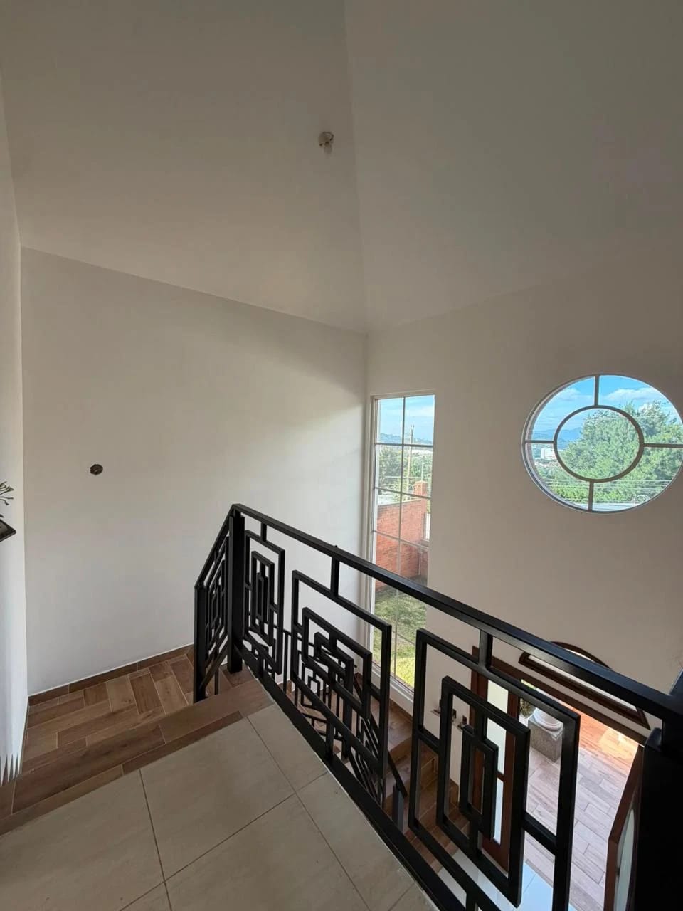 Casa Remodelada 4 Doems C/u con Baño KM.17 Carr a el Salvador Arrazola — Casa en Alquiler en Arrazola III, Carretera a El Salvador, Guatemala, Ciudad — foto 2 de 17