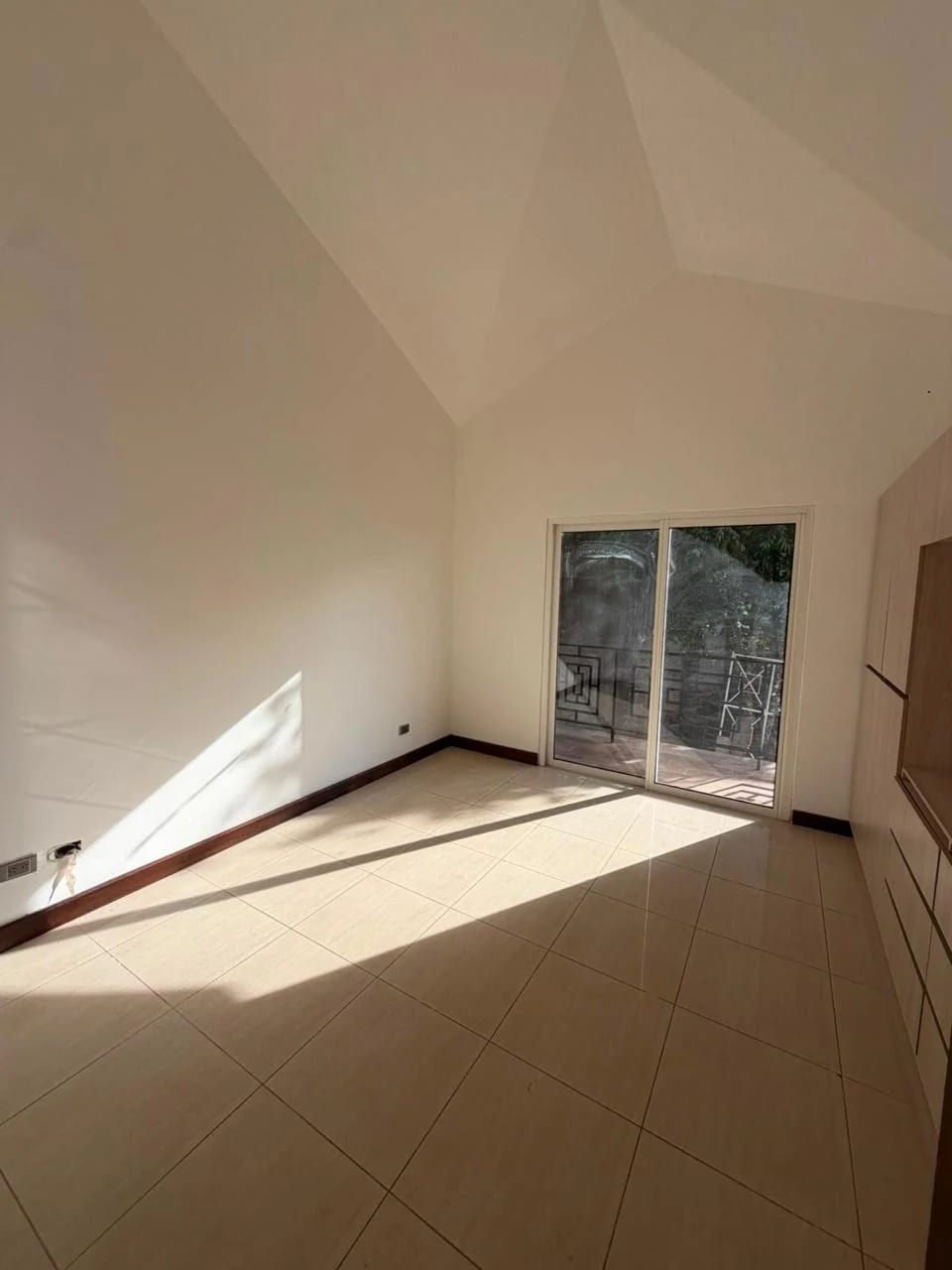 Casa Remodelada 4 Doems C/u con Baño KM.17 Carr a el Salvador Arrazola — Casa en Alquiler en Arrazola III, Carretera a El Salvador, Guatemala, Ciudad — foto 11 de 17