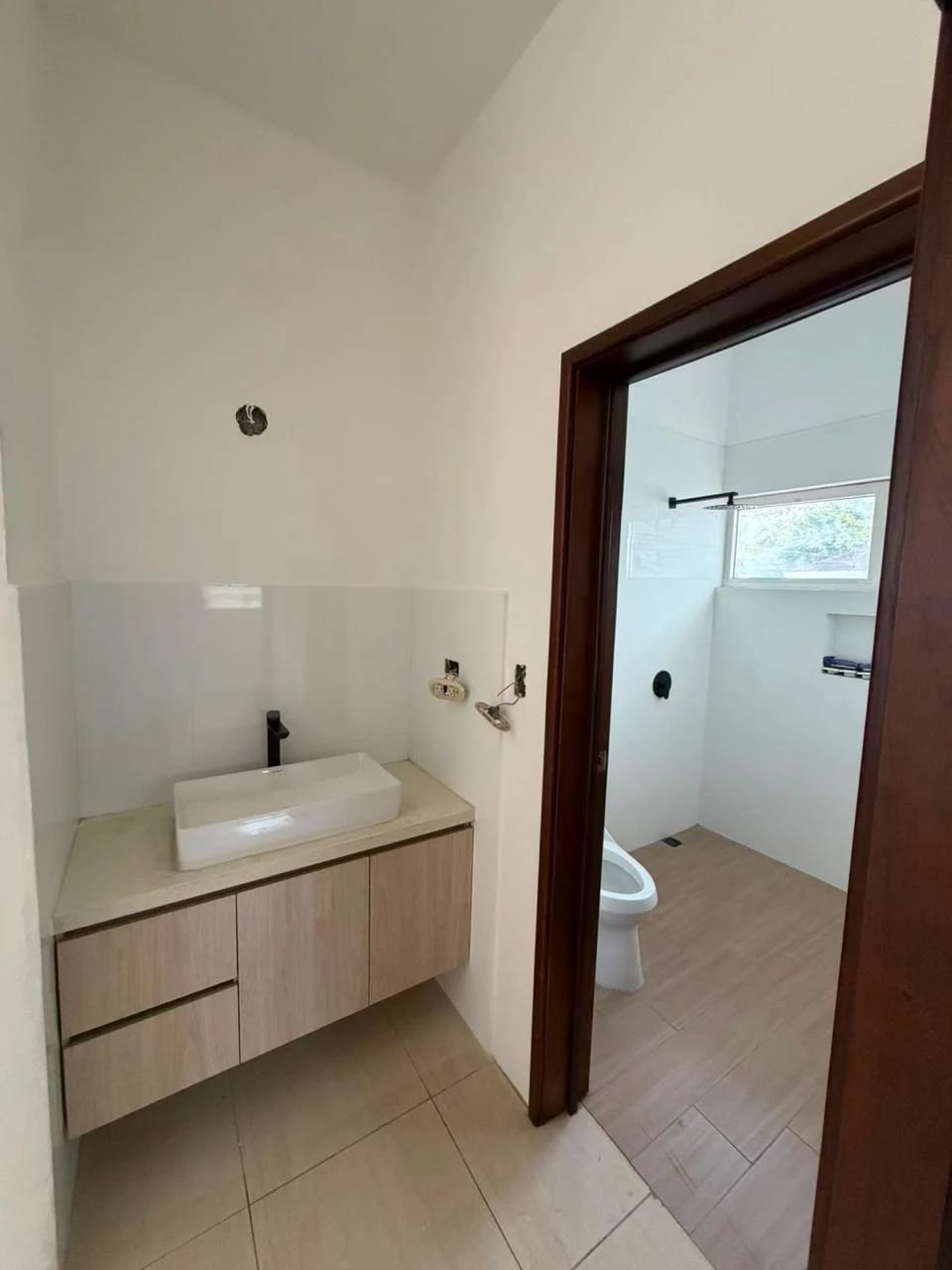 Casa Remodelada 4 Doems C/u con Baño KM.17 Carr a el Salvador Arrazola — Casa en Alquiler en Arrazola III, Carretera a El Salvador, Guatemala, Ciudad — foto 15 de 17