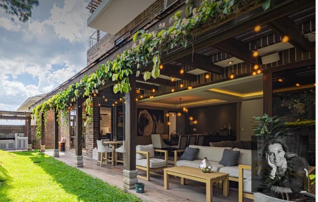 Preciosa Casa en Siena de San Isidro zona 16 — Casa en Alquiler en Zona 16, Guatemala, Ciudad — foto 1 de 3