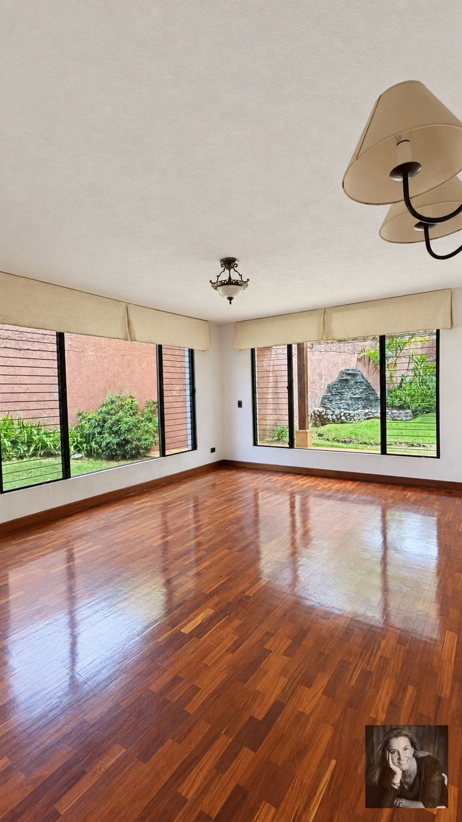 Casa en venta en condominio | Km 13.5, carretera a Muxbal — Casa en Venta en Muxbal, Guatemala, Ciudad — foto 2 de 17