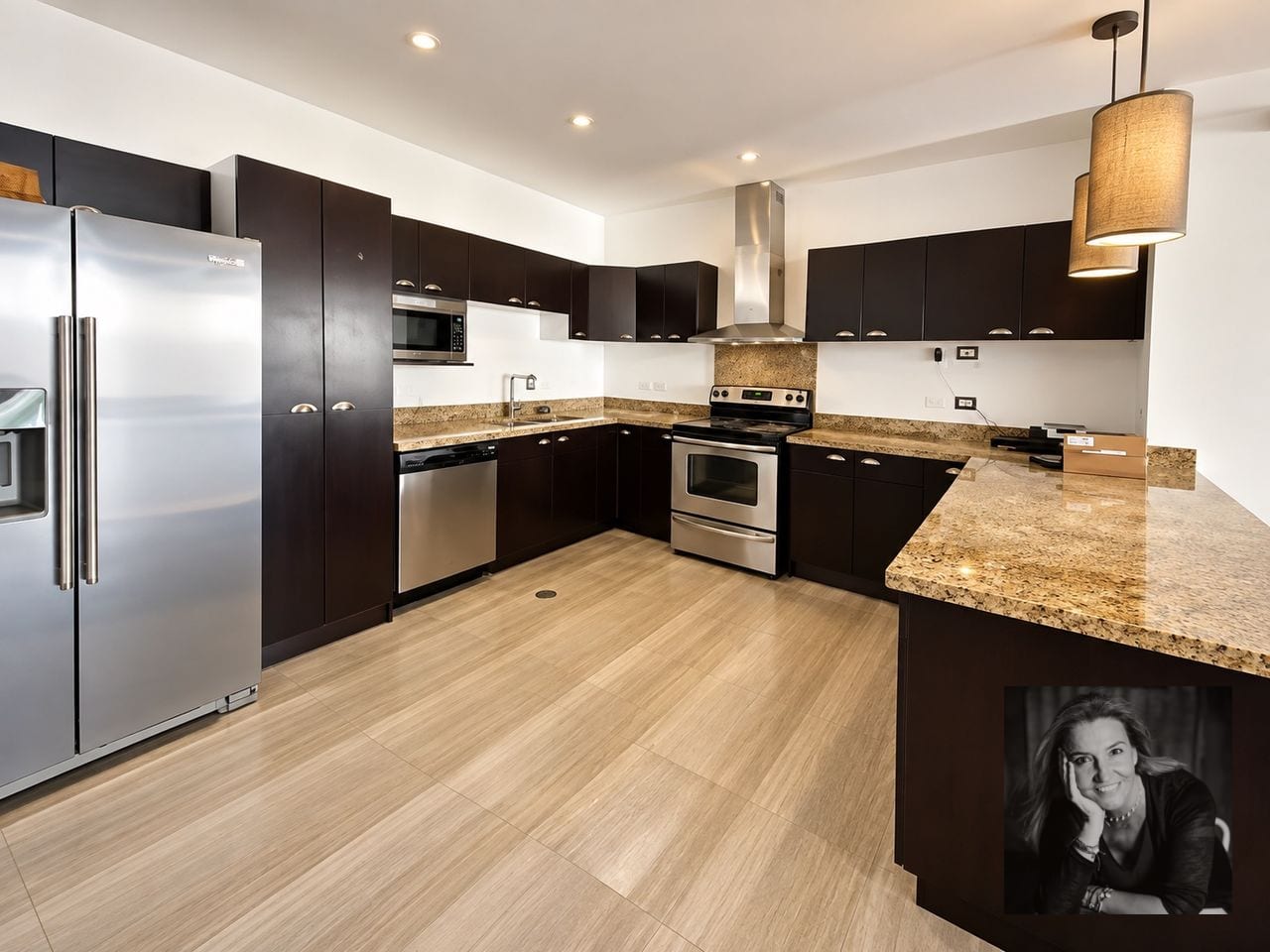 GRANADA DE CAYALA / Apto en Renta zona 16 — Apartamento en Alquiler en Zona 16, Guatemala, Ciudad — foto 3 de 11