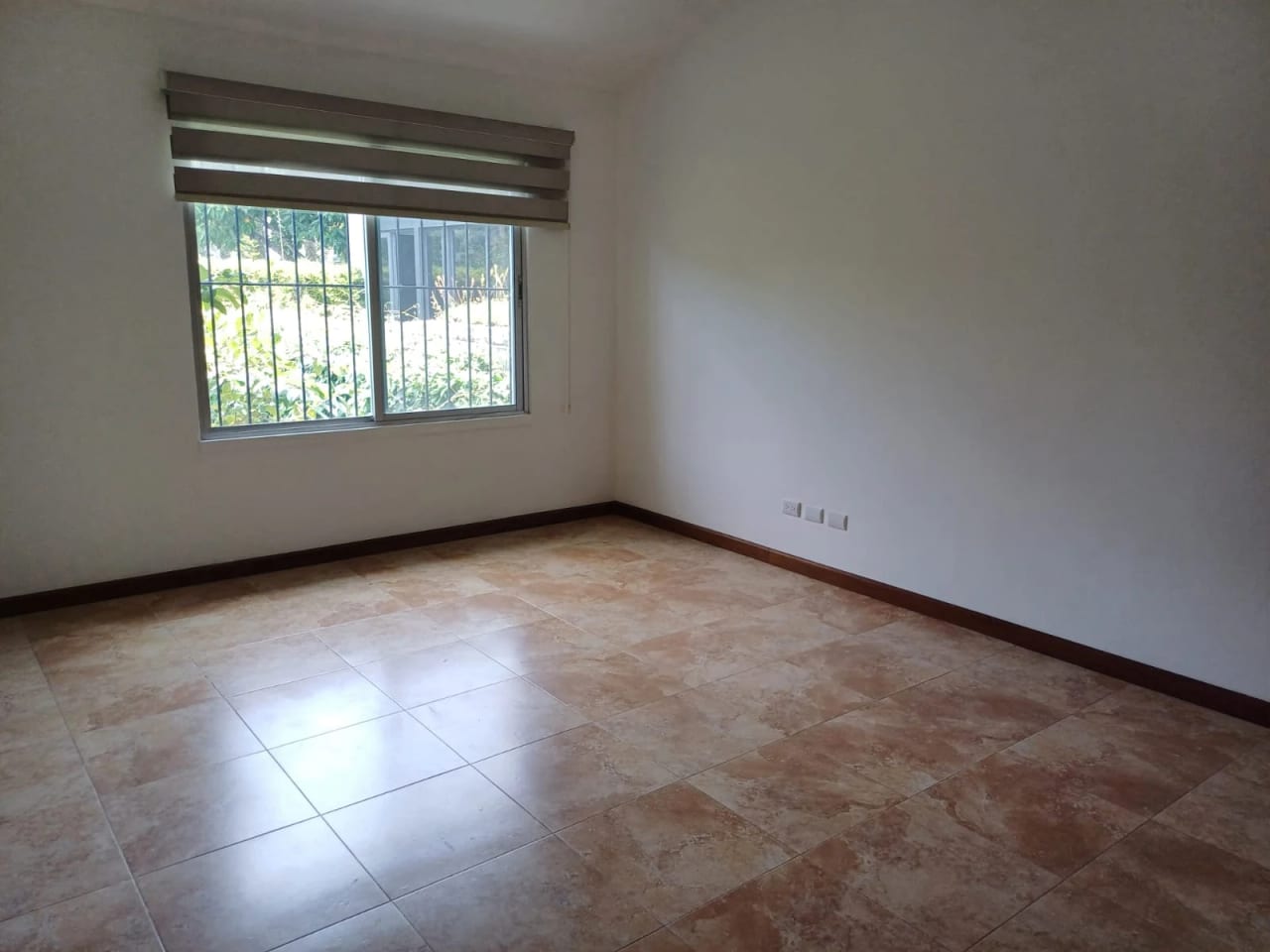 Casa en Aqluiler, Elgin II — Casa en Alquiler en Zona 14, Guatemala, Ciudad — foto 8 de 8