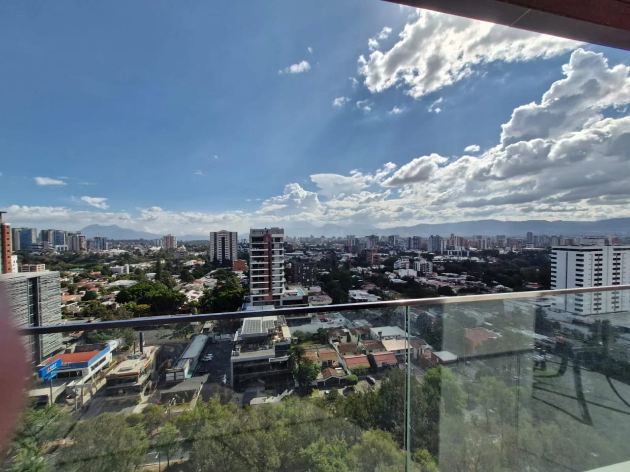 Apartamento en Venta, GAURA zona 15 — Apartamento en Venta en Vista Hermosa I, Zona 15, Guatemala, Ciudad — foto 2 de 12