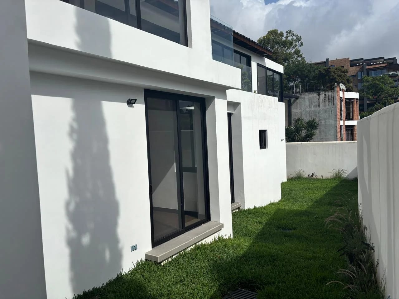 Casa en Venta OAKLAND, Zona 10 — Casa en Venta en Oakland I, Zona 10, Guatemala, Ciudad — foto 9 de 17
