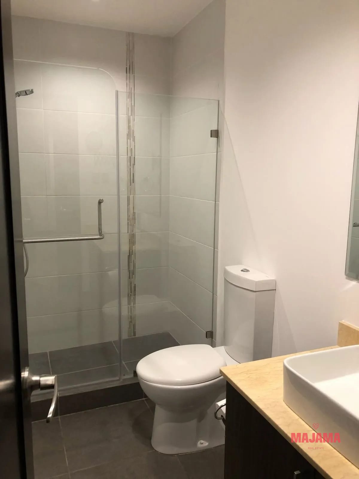 APARTAMENTO EN RENTA EN ZONA 10- CODIGO 0_ARD33 — Apartamento en Alquiler en Zona 10, Guatemala, Ciudad — foto 11 de 12