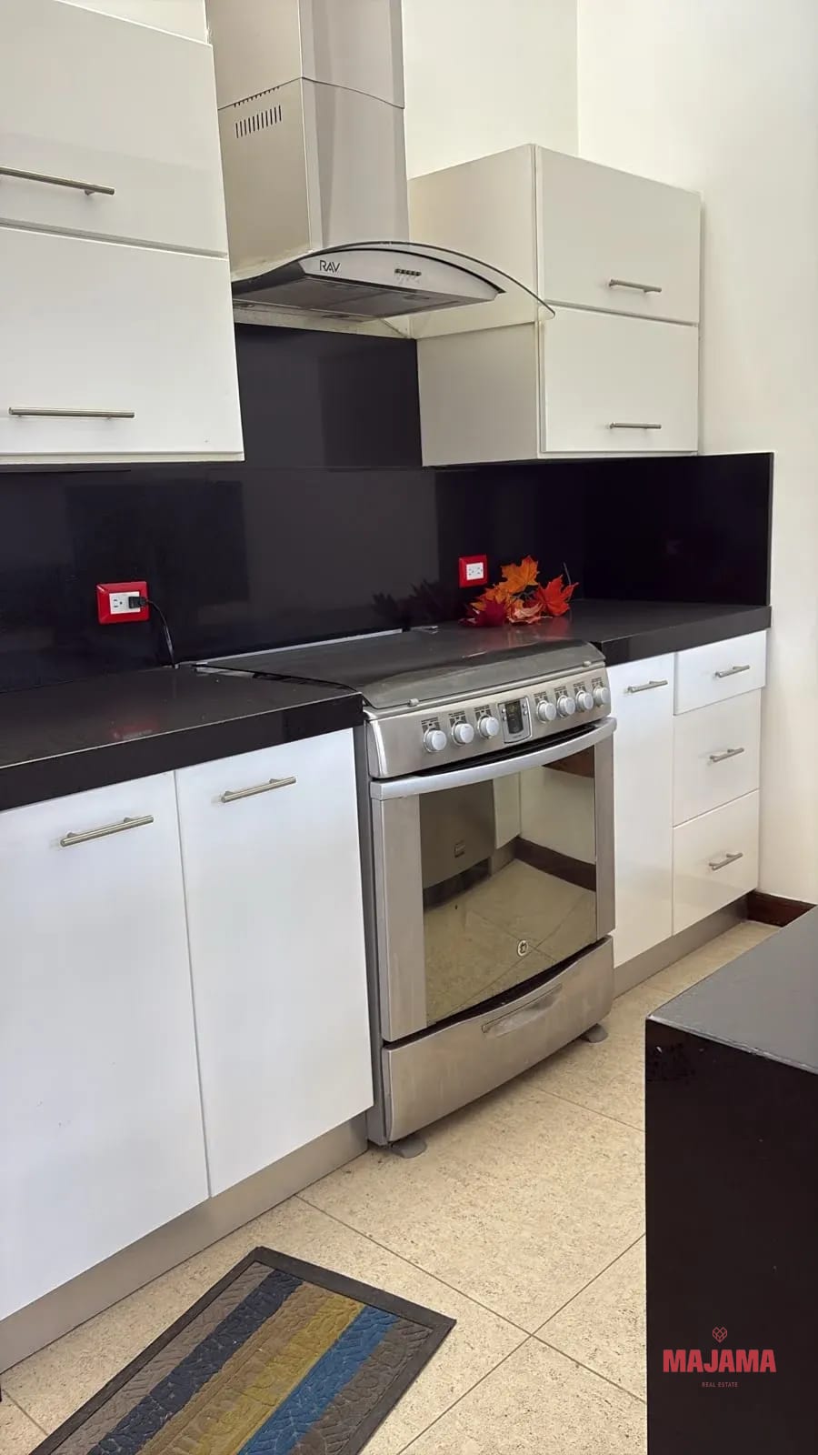 Casa en Venta en Muxbal - Codigo 10293736 â Casa en Venta en Muxbal, Guatemala, Ciudad â foto 1 de 12