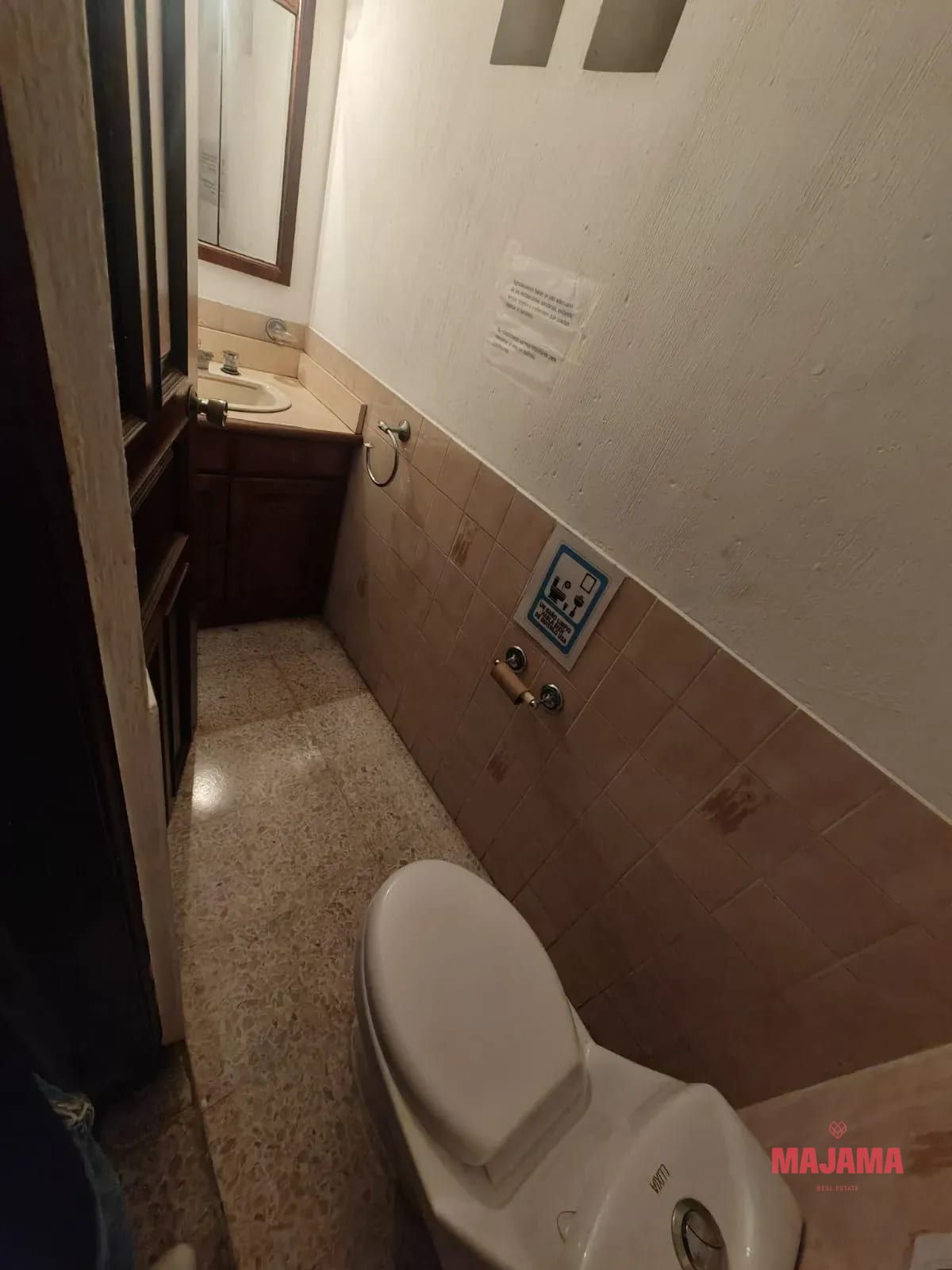 Casa en Renta, para Oficinas en Zona 14 - Codigo 10384327 — Oficina en Alquiler en Zona 14, Guatemala, Ciudad — foto 12 de 14