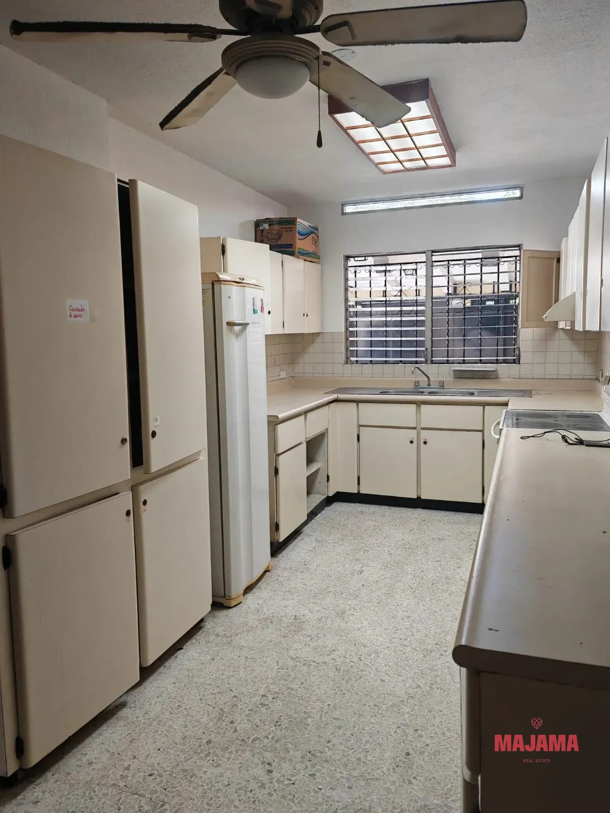 Casa en Renta, para Oficinas en Zona 14 - Codigo 10384327 — Oficina en Alquiler en Zona 14, Guatemala, Ciudad — foto 11 de 14