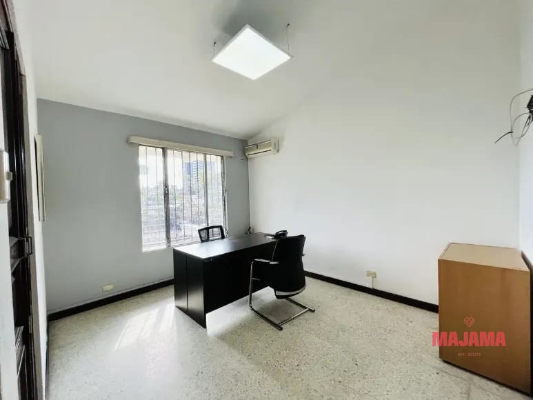 Casa en Renta, para Oficinas en Zona 14 - Codigo 10384327 — Oficina en Alquiler en Zona 14, Guatemala, Ciudad — foto 10 de 14
