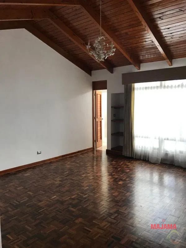 Casa en Venta Zona 10 - Codigo 10328307 — Casa en Venta en Zona 10, Guatemala, Ciudad — foto 6 de 13