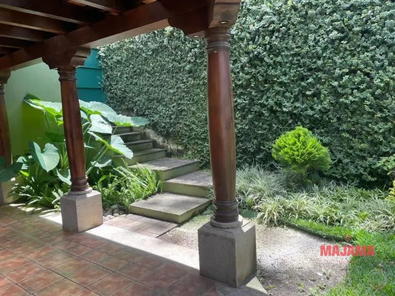 Casa en Venta Zona 10 - Codigo 10328307 — Casa en Venta en Zona 10, Guatemala, Ciudad — foto 5 de 13
