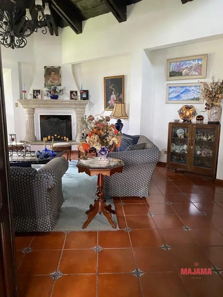 Casa en Renta en Antigua Guatemala — Casa en Alquiler en Antigua, Sacatepéquez — foto 2 de 13